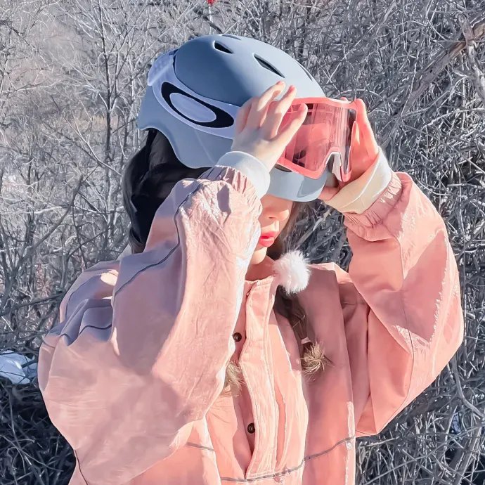 在你身边笑对明天
